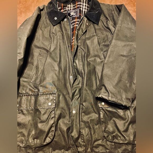 Nice short waxed coat by Burberry in size XL - Picture 1 of 5